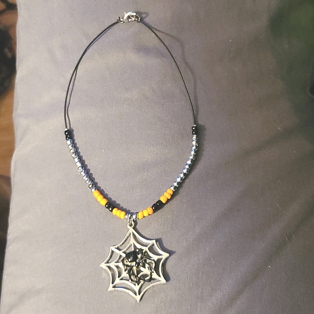 Spider necklace